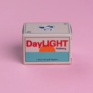 Mr. Negative DayLIGHT Robbery 400 35mm 36 exp