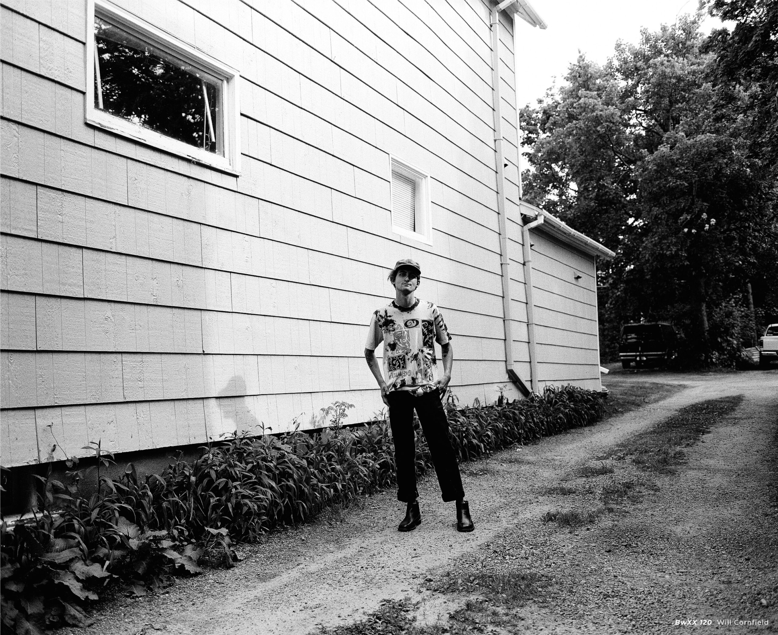 CineStill BwXX (Double-X) Black and White Negative Film, ISO 250 120 Roll - Image 3