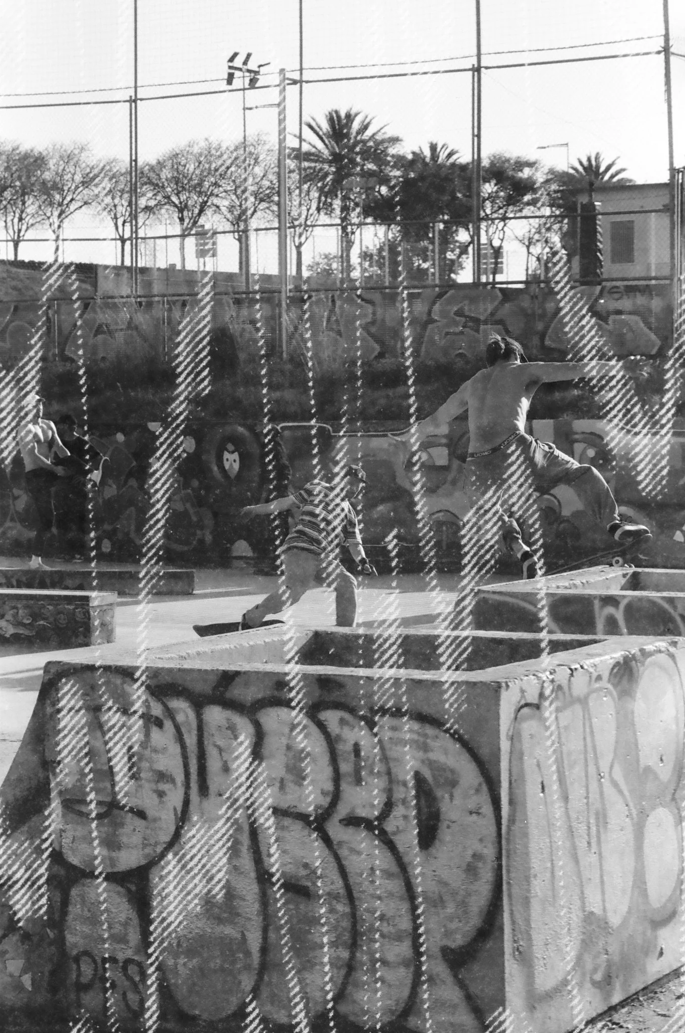Dubblefilm GLITCH black & white 35mm - Image 2