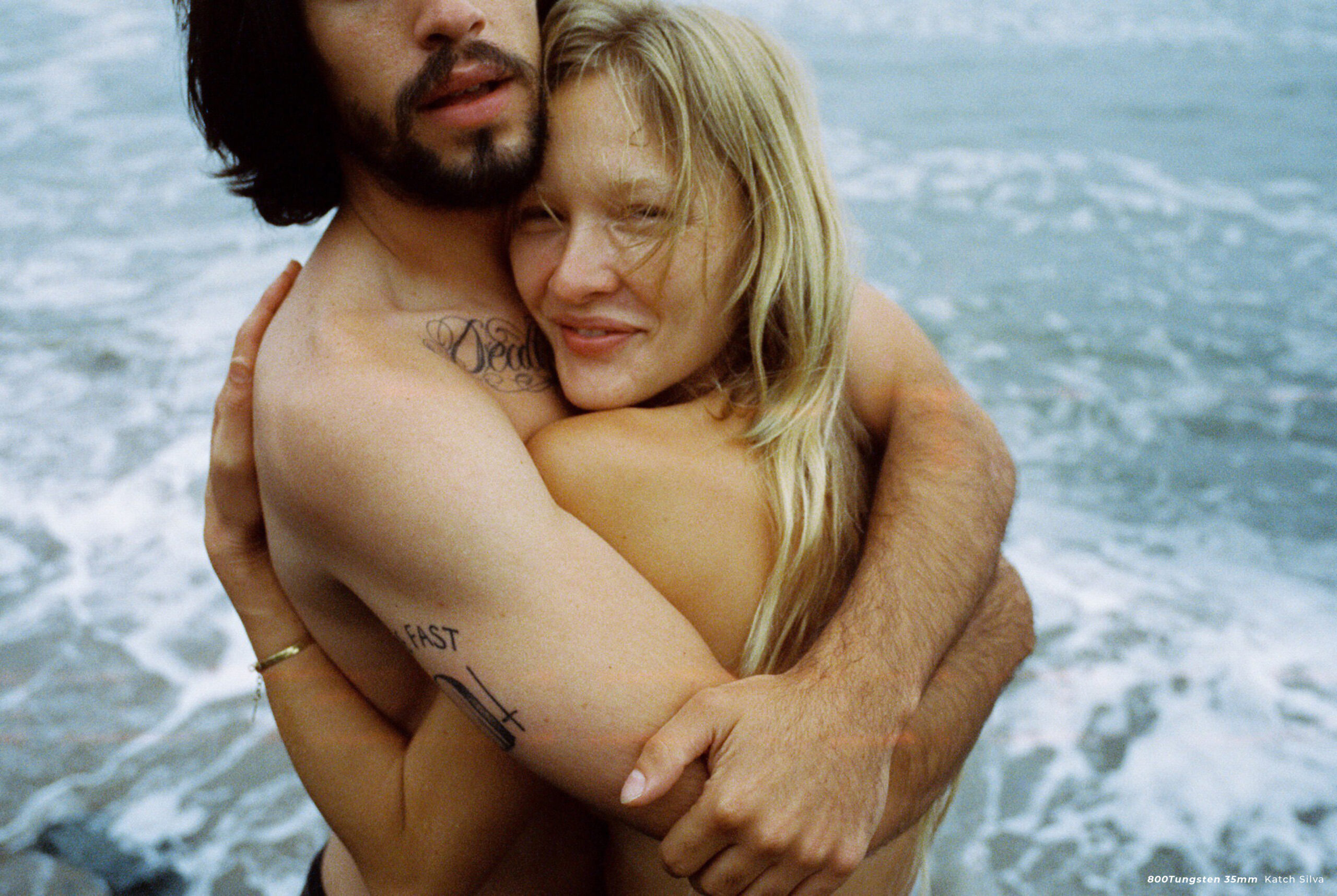 CineStill 800Tungsten High Speed Color Negative Film, ISO 800 35mm 36exp - Image 9